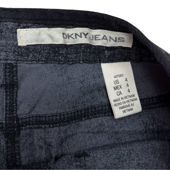 DKNY Jeans, Textured Capris With Ties, Size 4, Black & Gray - Picture 2 of 8